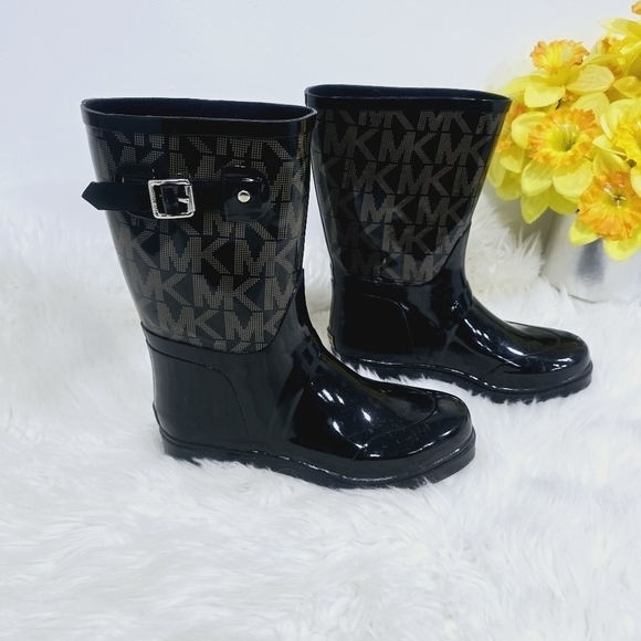Michael Kors Tall Rain Boots Size 10 - Picture 9 of 14